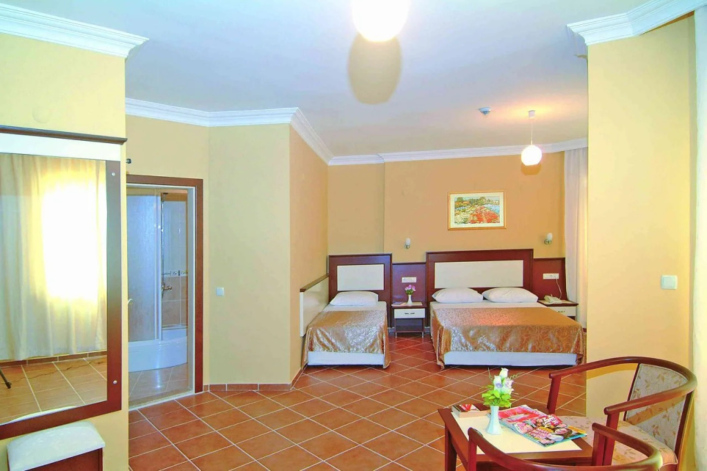 Kaila City Hotel