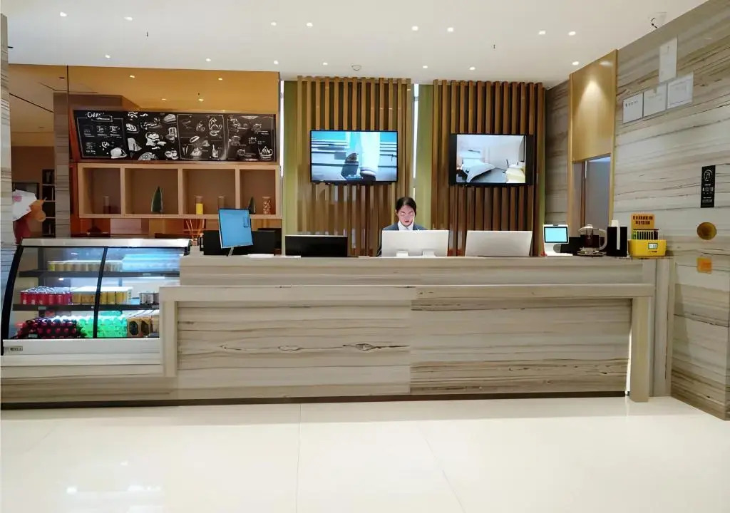 City Comfort Inn Liuzhou Wuling Liugong Avenue Yihuacheng
