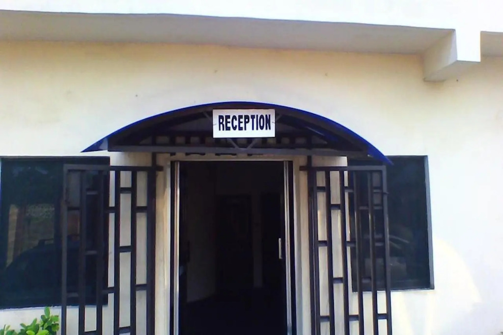 Liz Ani Hotel