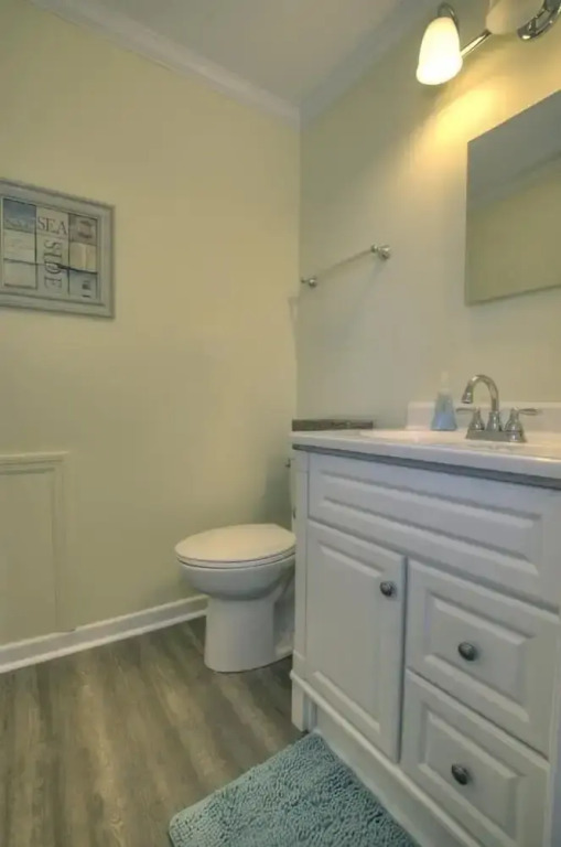 Southwinds J6 2 Bedroom Condo by RedAwning