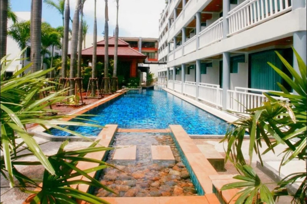 Honey Resort