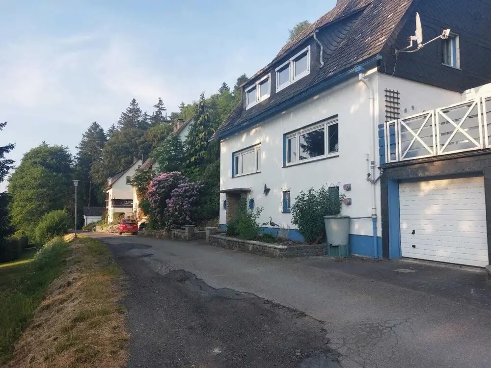 Spacious Apartment in Rattlar near Forest