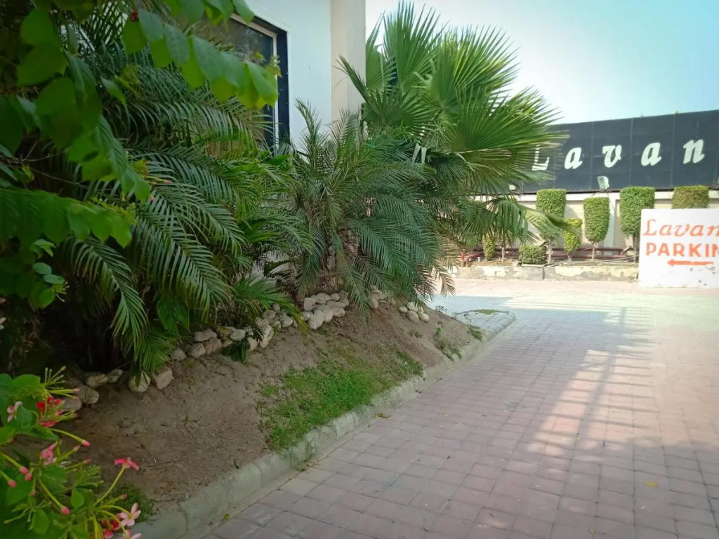 Lavanya Motel
