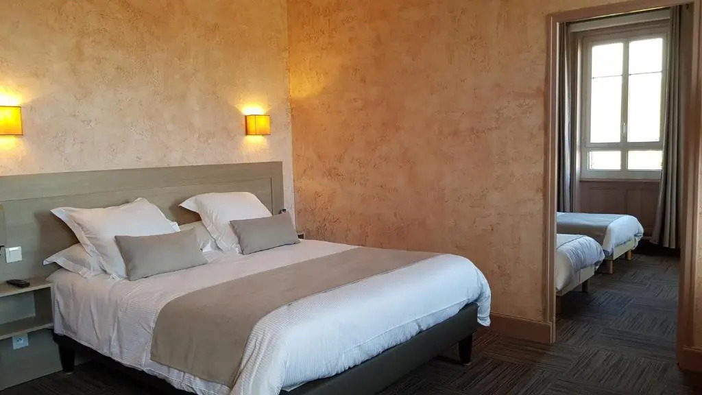 Hostellerie dHéloïse Logis