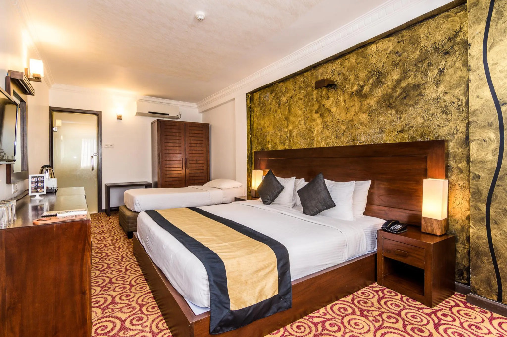 Ceylon City Hotel, Colombo