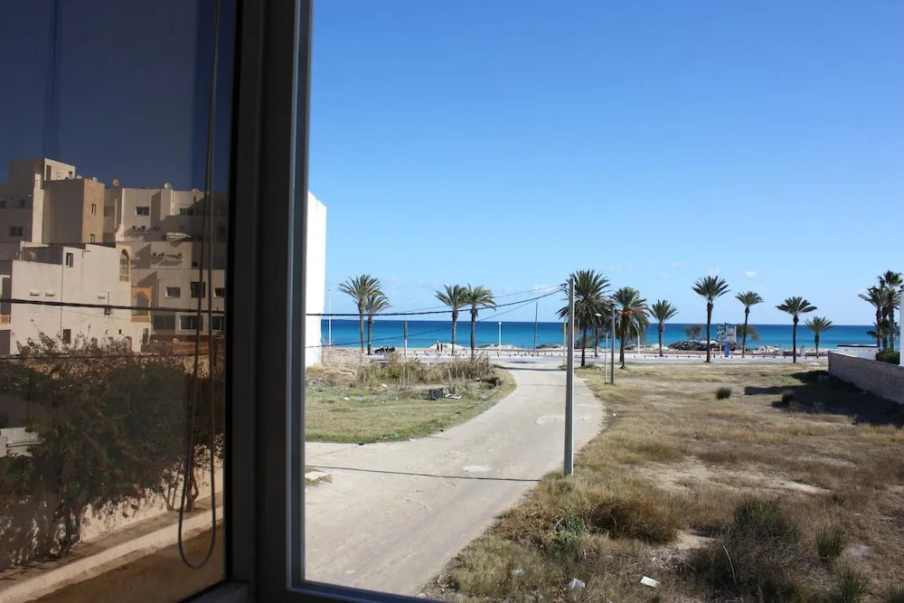 Villa With 4 Bedrooms in Mahdia, With Wonderful sea View, Enclosed Gar