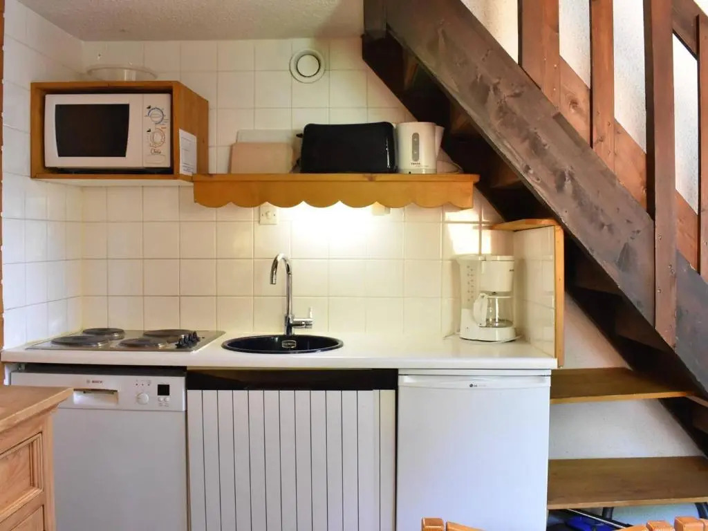 Appartement Méribel, 1 pièce, 4 personnes - FR-1-180-15