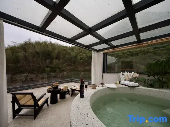 Mountain Bliss · Whispering Haven Healing Hideaway (Anji Cloud Grasslands Branch)