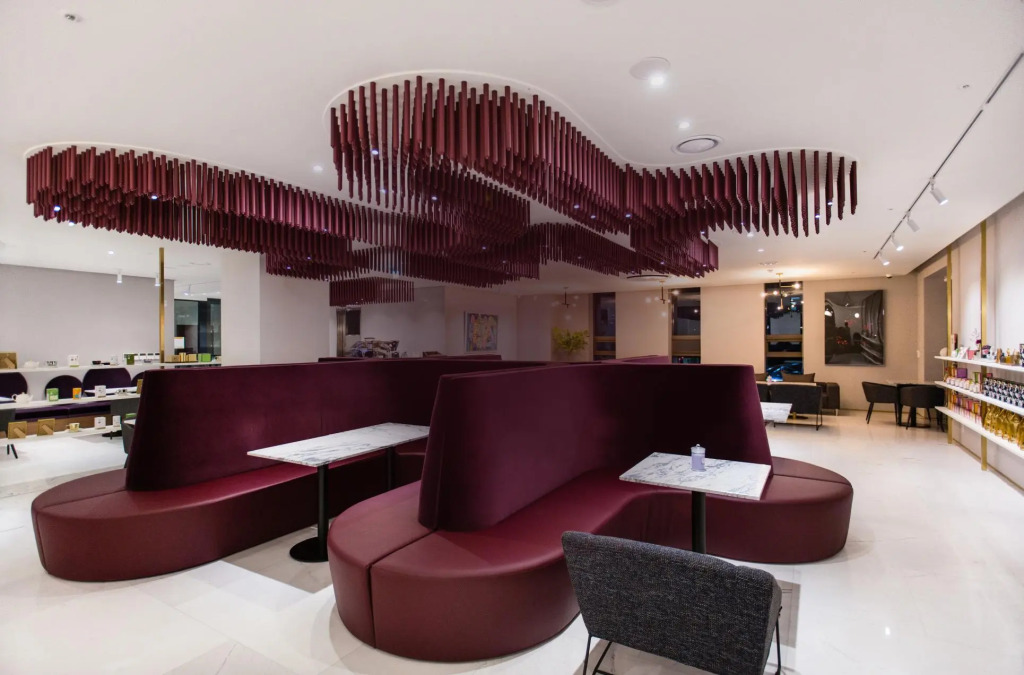 Stayrak Hotel
