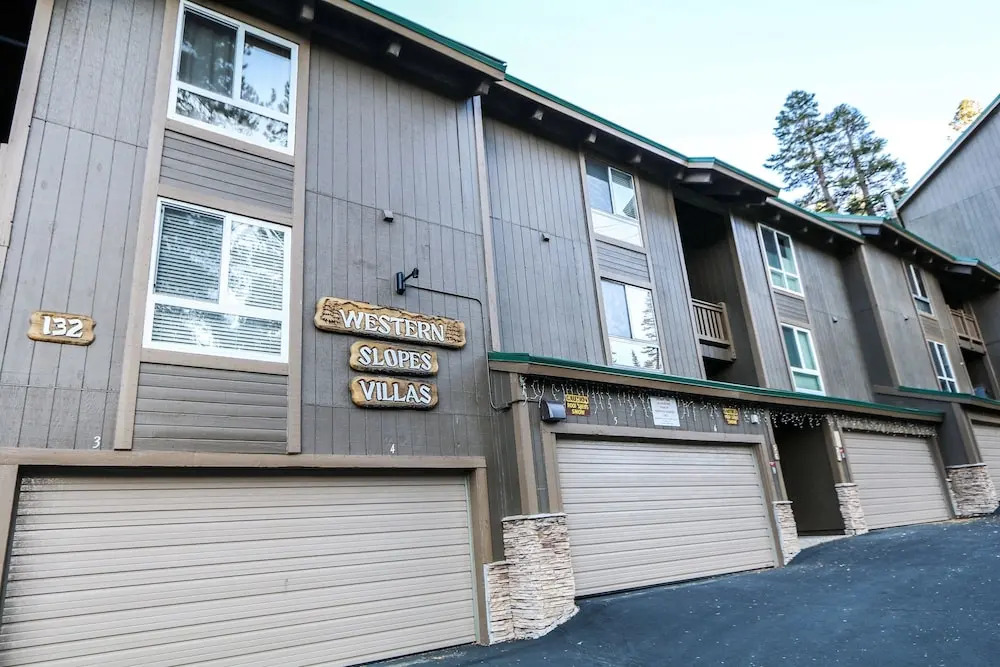 Western Slopes 4 1 Bedroom 2 Bathrooms Townhouse