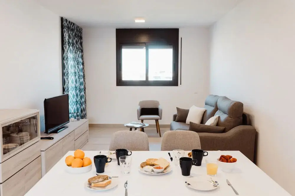 Hauzify I Apartaments Coral