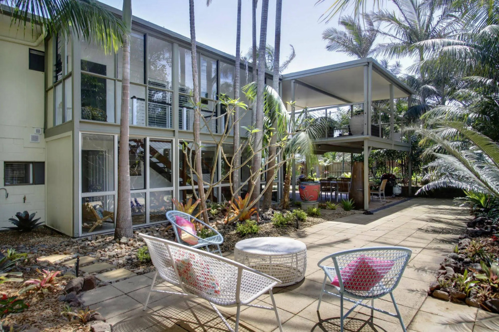 A Perfect Stay - Jimmy's Beach House