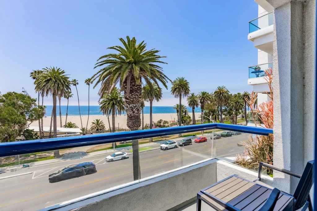Ocean View Hotel