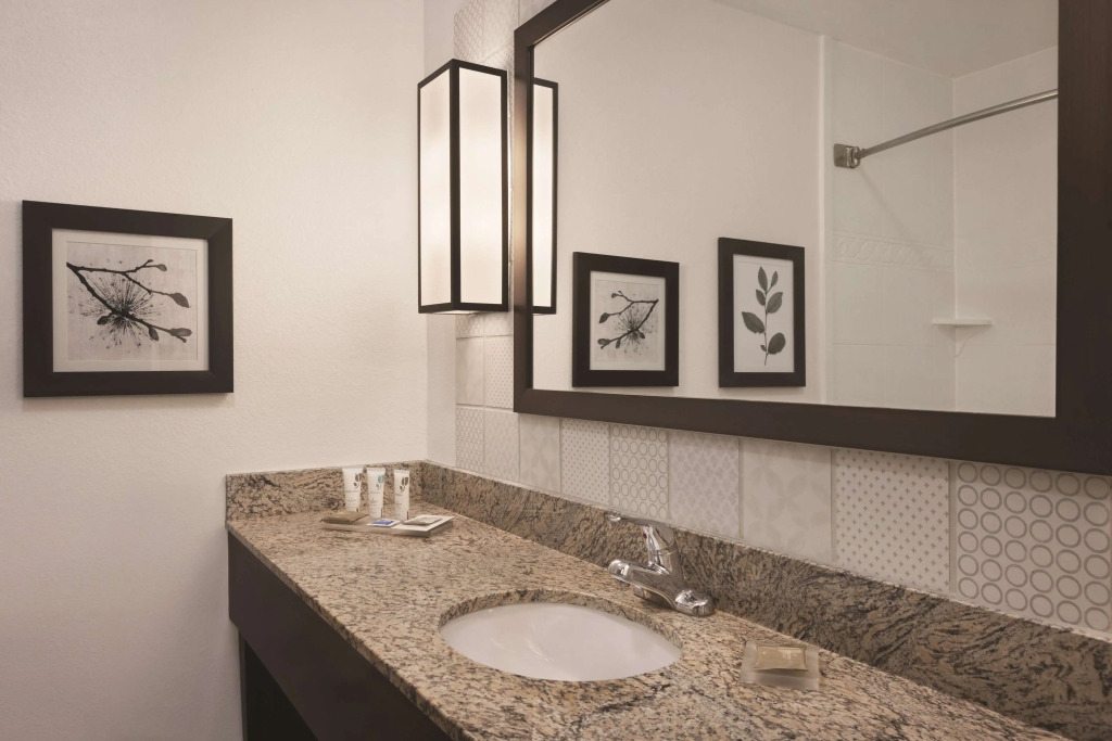 Country Inn & Suites by Radisson, Abingdon, VA
