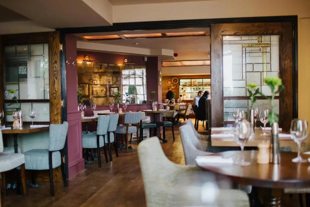 The Globe, Warwick, Warwickshire - Brunning & Price