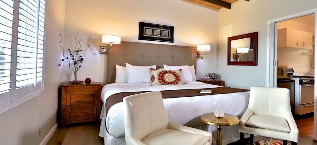 Pleasant Inn