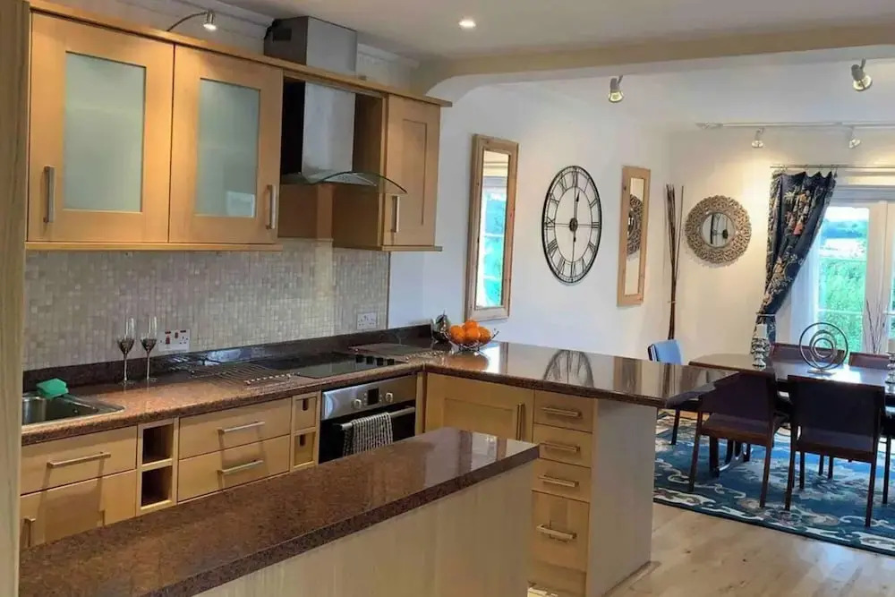 2-Bedroom Cottage with 2 Ensuites - Sleeps 6 Wifi