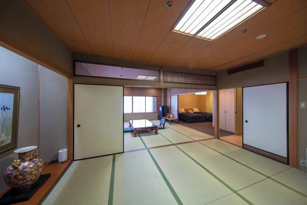Kurashiki Yuga Onsen Hotel SANTO-KA
