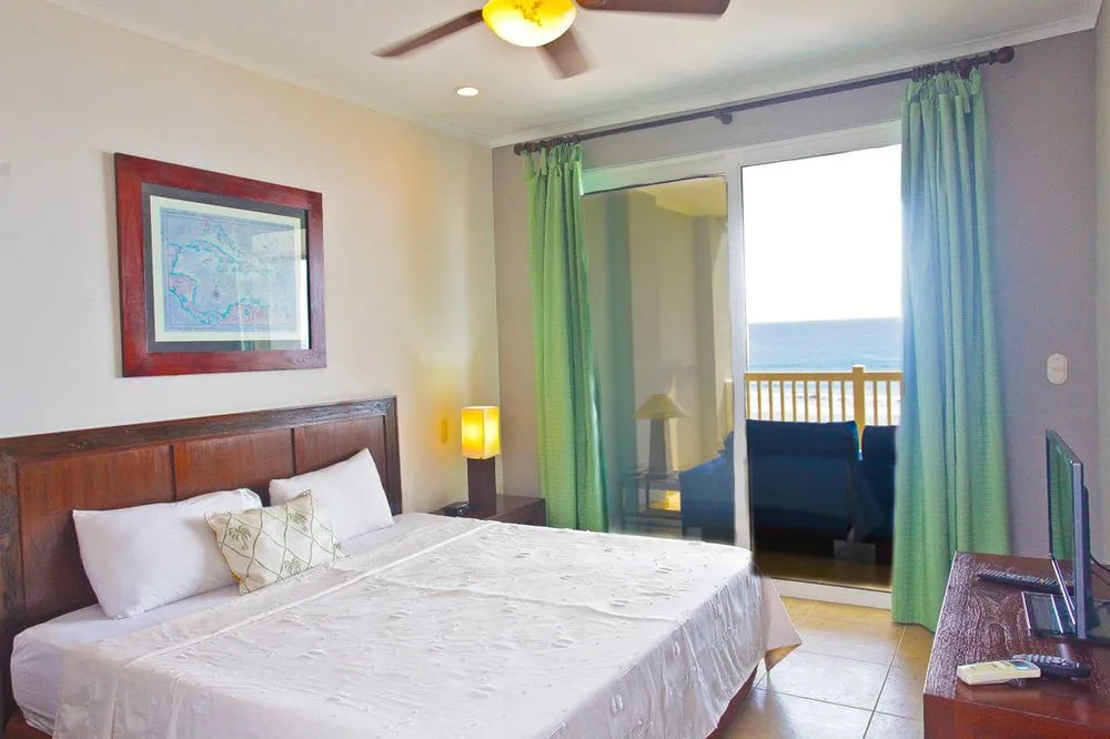 Daystar The Palms