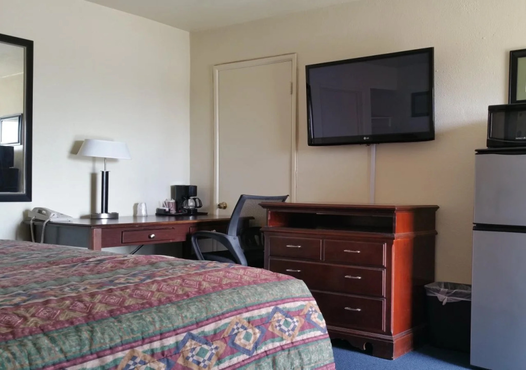 Budget Inn Mojave