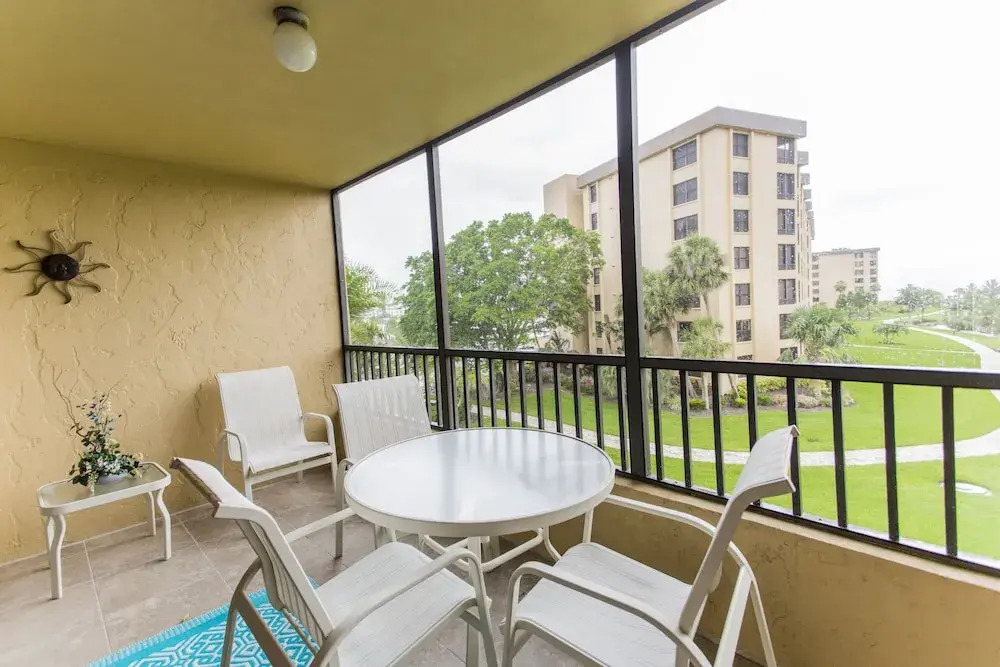 Gulf And Bay Club- C302 Nicely Updated! 2 Bedroom Condo