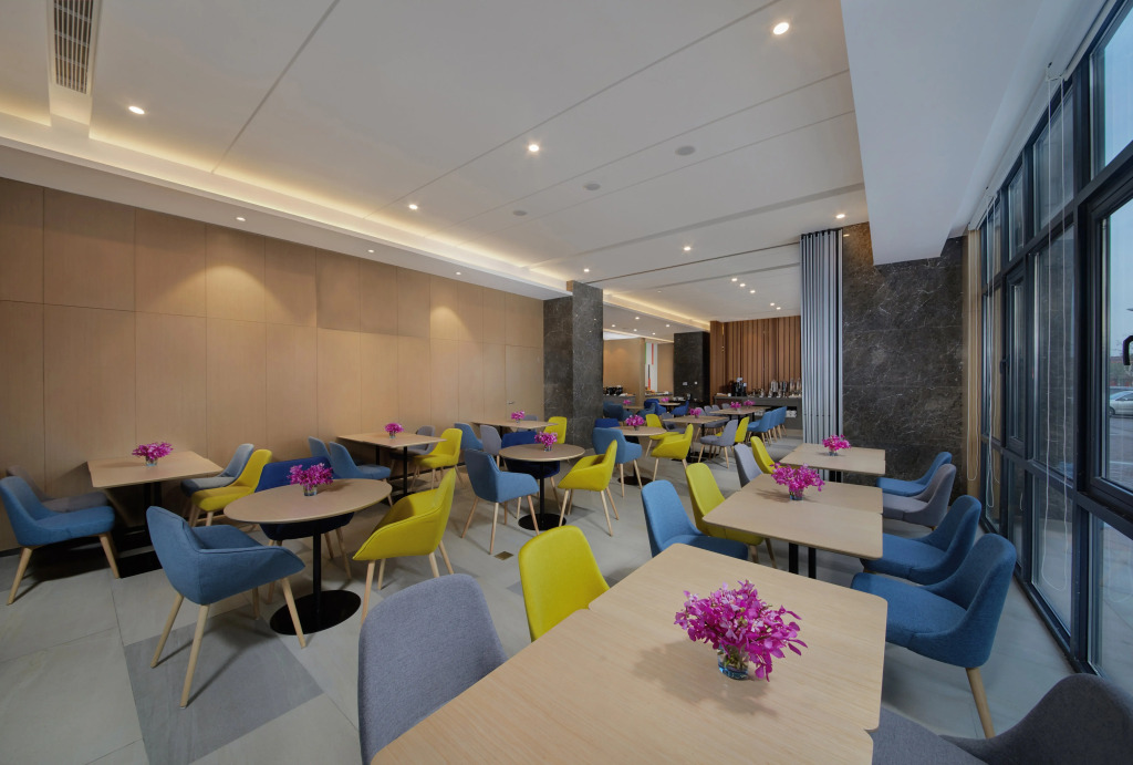 Holiday Inn Express Zhangjiagang East by IHG