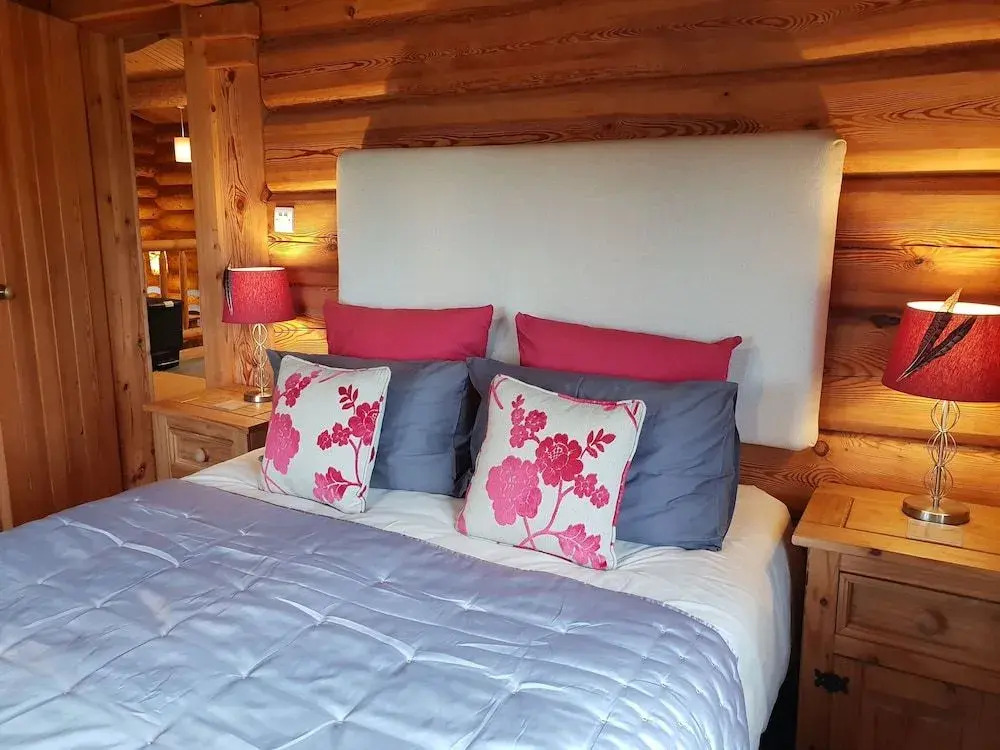 Newland Valley Log Cabins