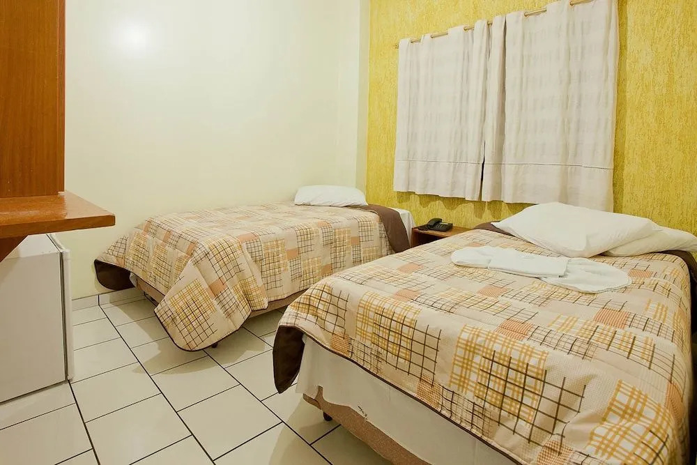 Hotel Parati Arapongas