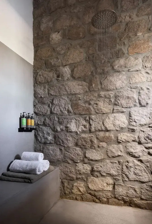 Kedros Milos Suites