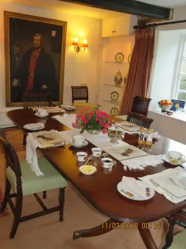 Home Farmhouse Bed and Breakfast