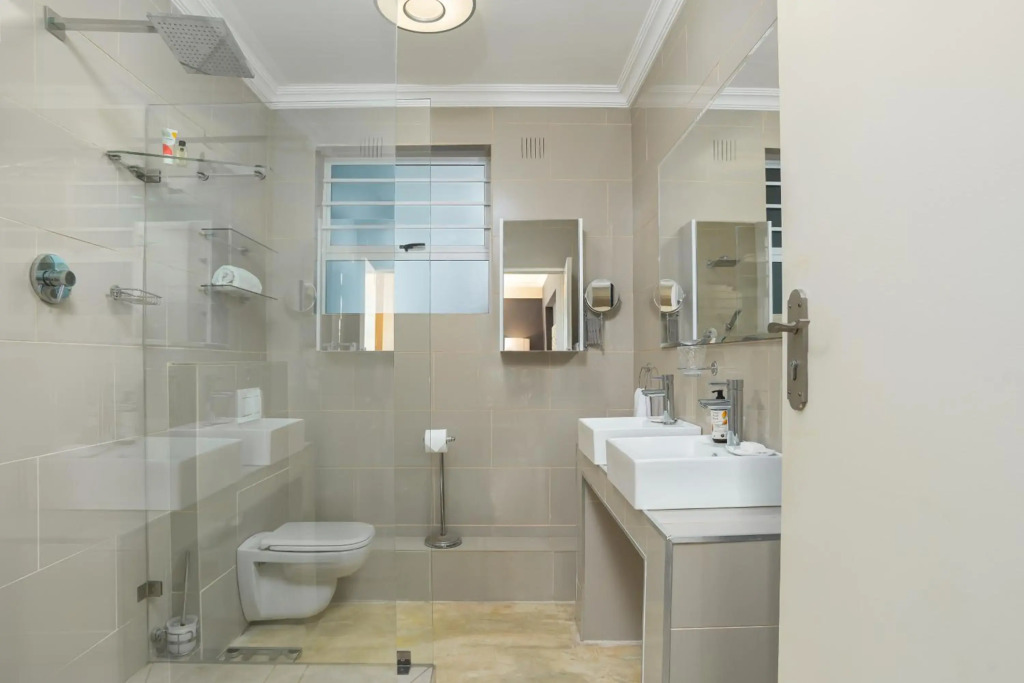 Devonshire Apartment