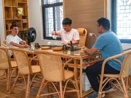 Changting Traveler Return Inn