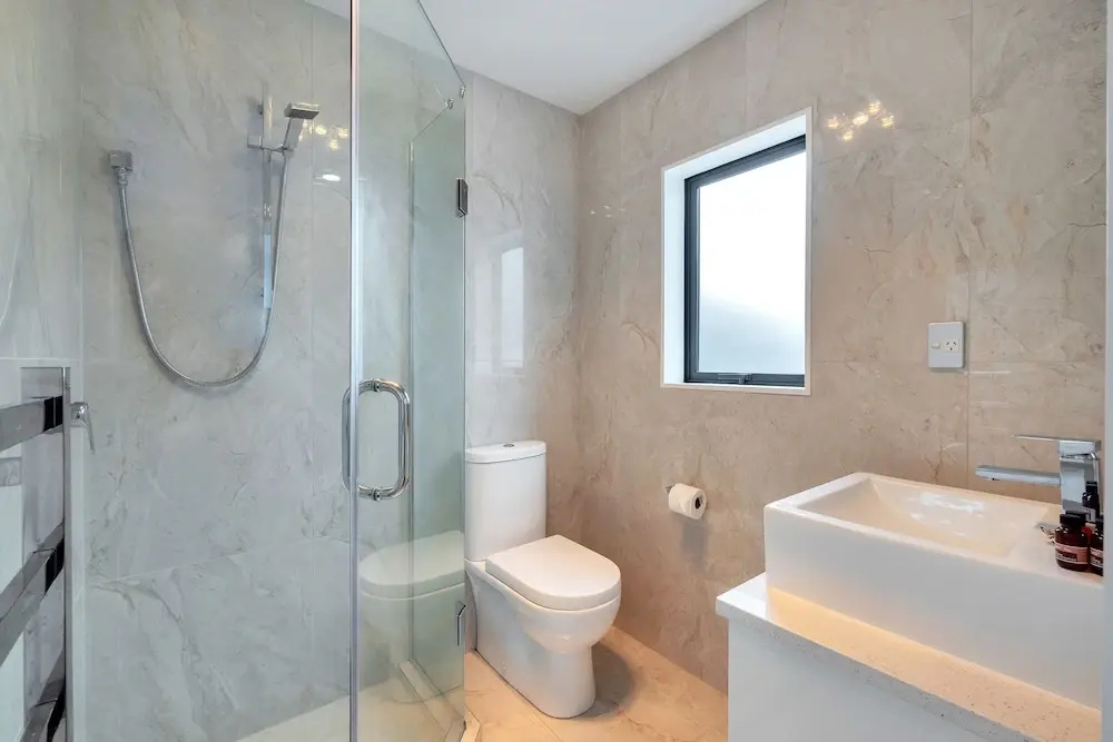Superb Holiday Home near Airport