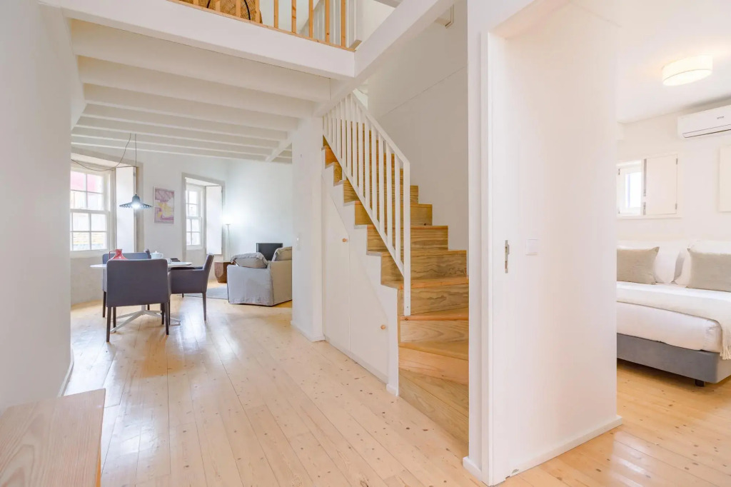 Taipas-11 in Oporto With 2 Bedrooms and 1 Bathrooms