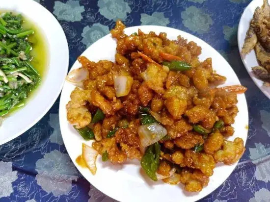 Ergun Shiwei Linjiang Sophia Family Tour Homestay