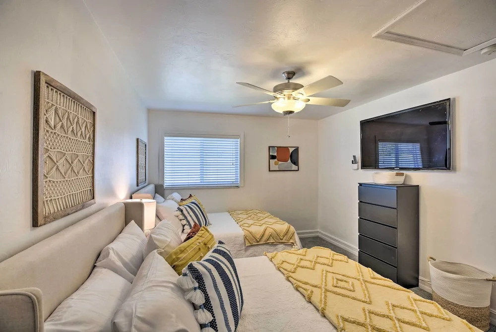 Luxe Waterfront Home w/ Pool & Dock in Cape Coral