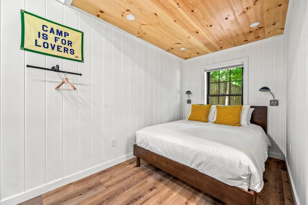 Gburg Pet-friendly Studio Cabin 5 Firepit Games