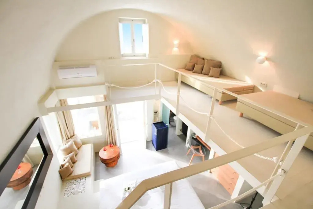 West East Suites