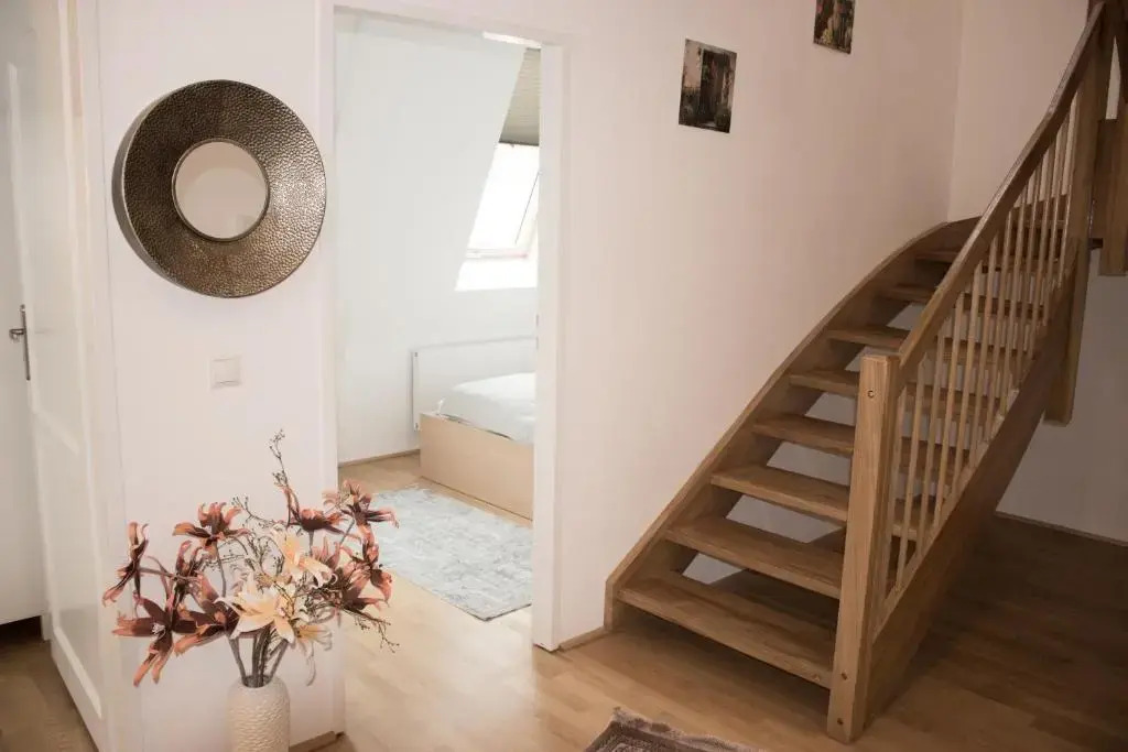 Sunny & cozy Penthouse with Terrace DG3 QS12