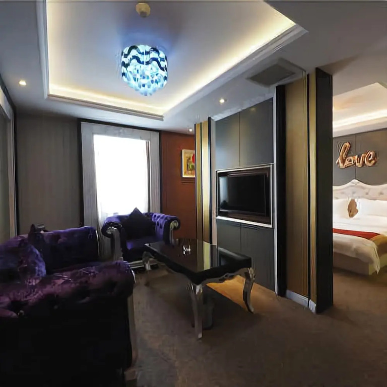 Starway Hotel