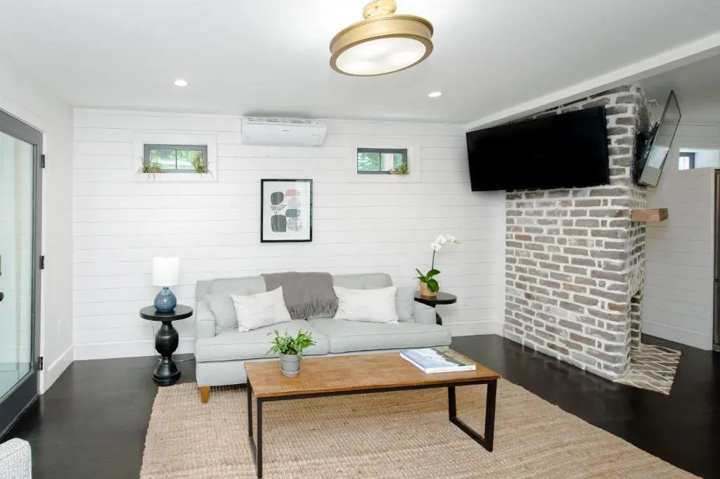 Guesthouse Charleston WEST 62