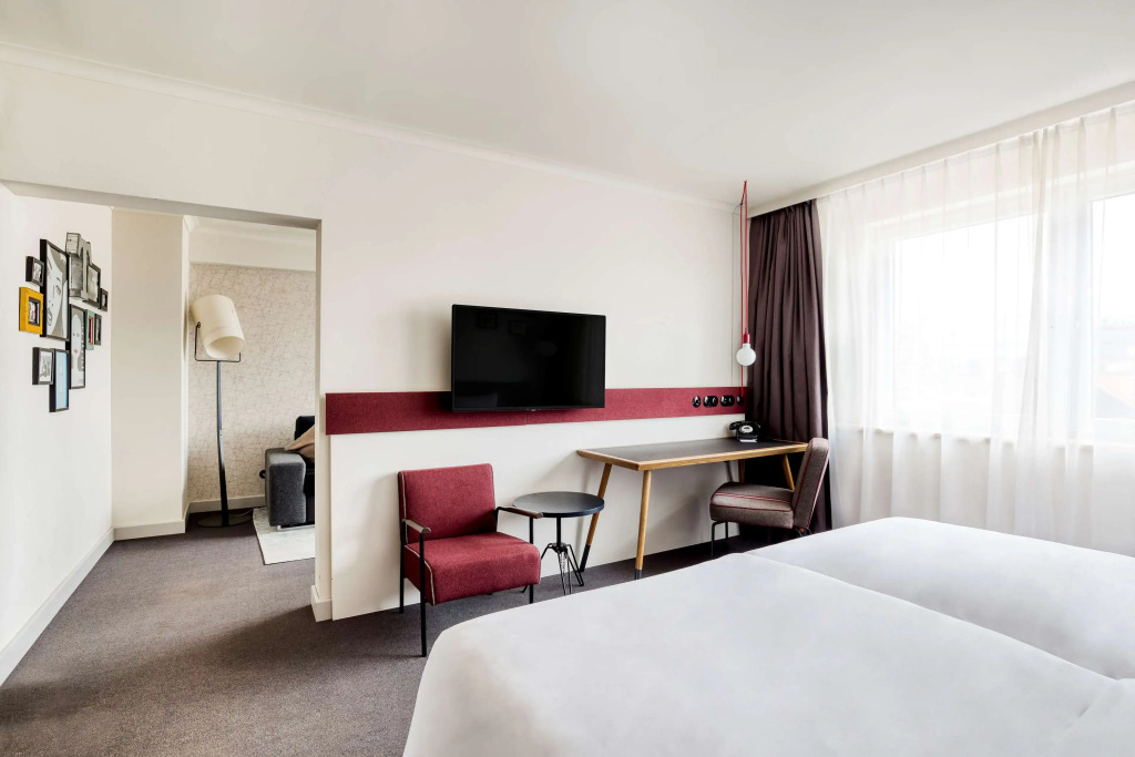 Отель pentahotel Brussels City Centre