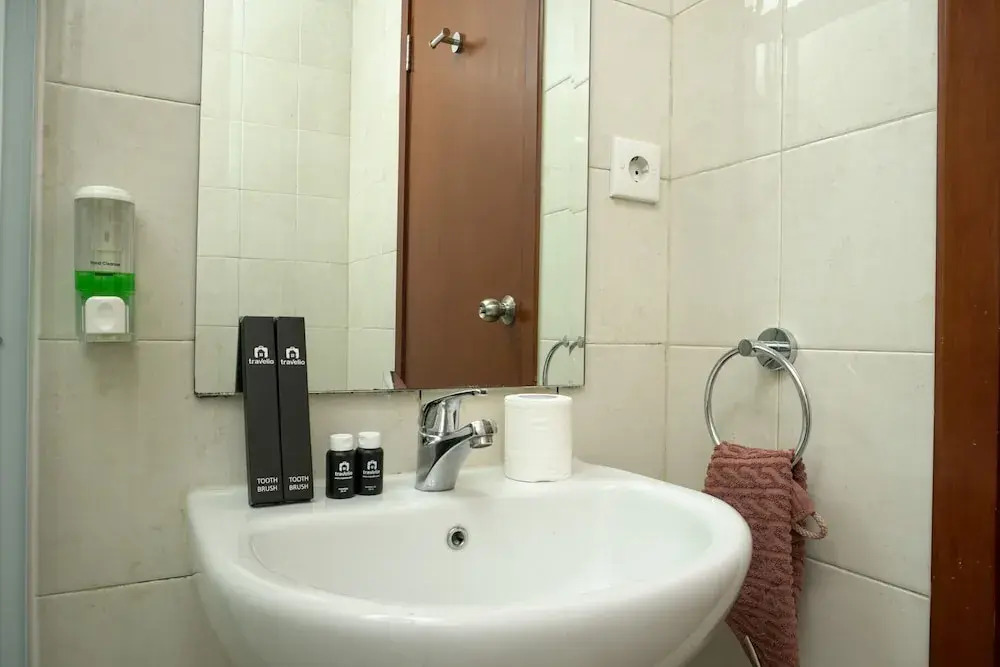 Nice 1BR Apartment at Thamrin Residence