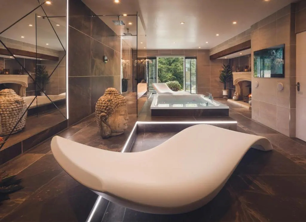Aphrodites Group - Luxury Hot Tub Suites in Central Lake District