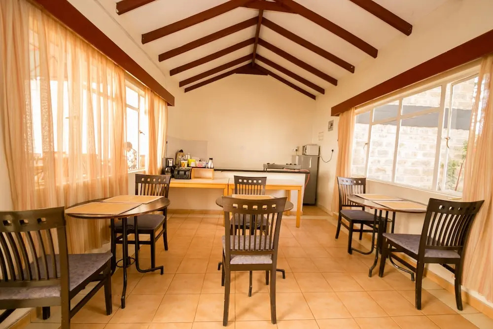 Palm Tree Bed  Breakfast