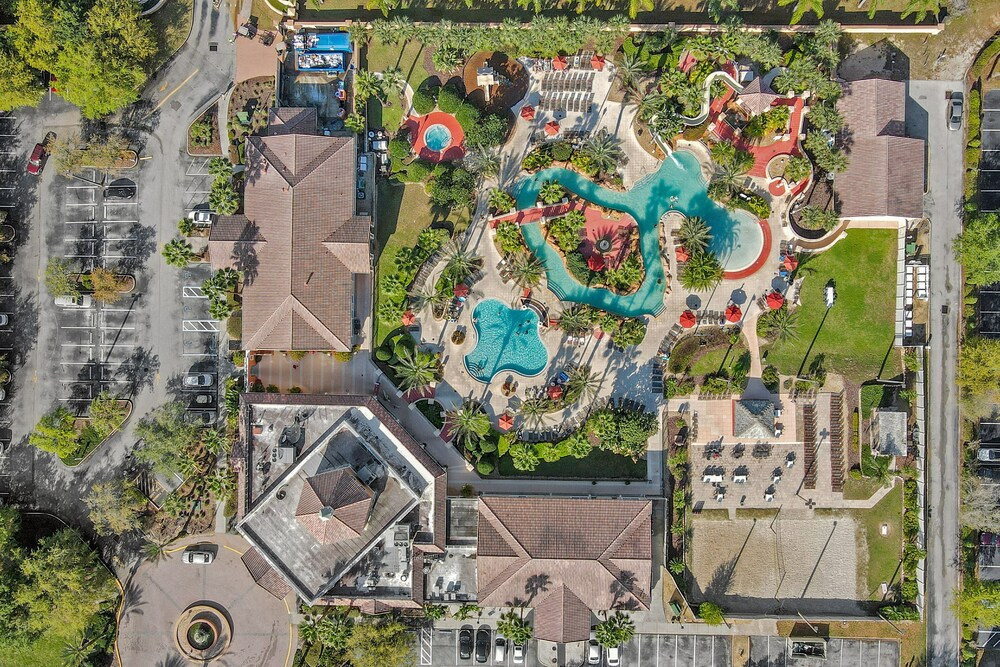 Sunny Oasis Townhouse in Davenport With Resort Amenities, Near Disney