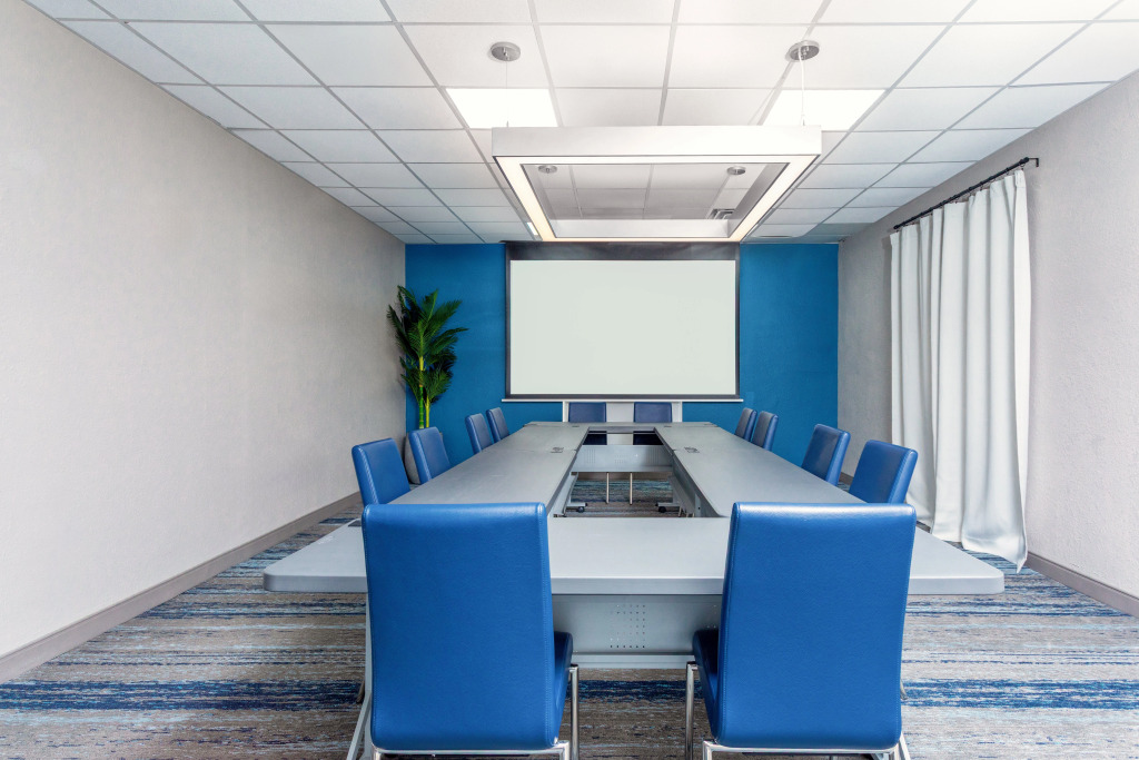 Holiday Inn Express & Suites Ormond Beach - North Daytona by IHG