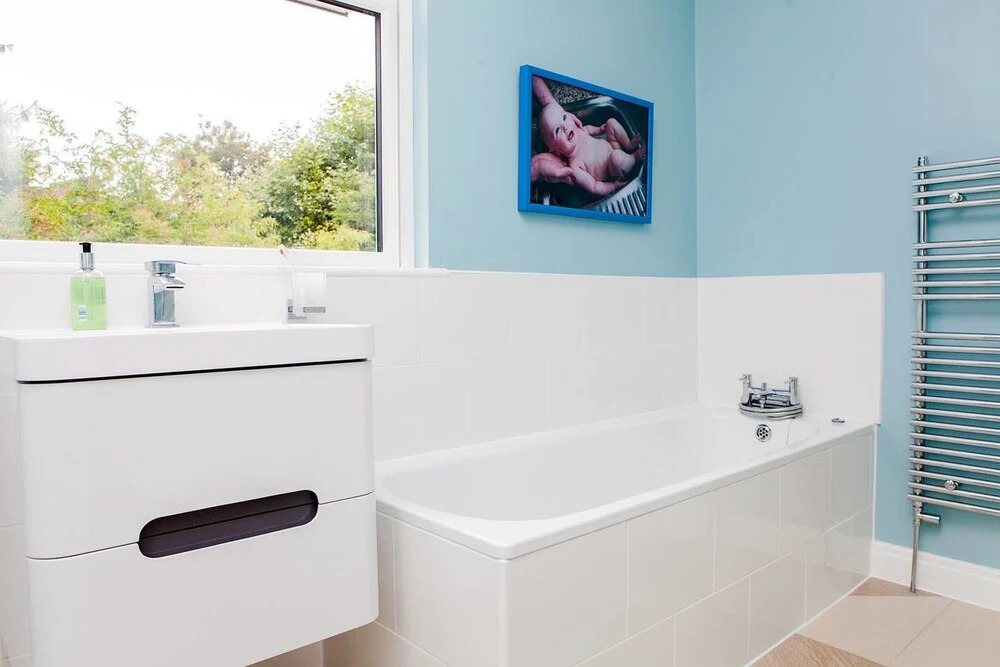 3 Bedroom Property With Garden in Central