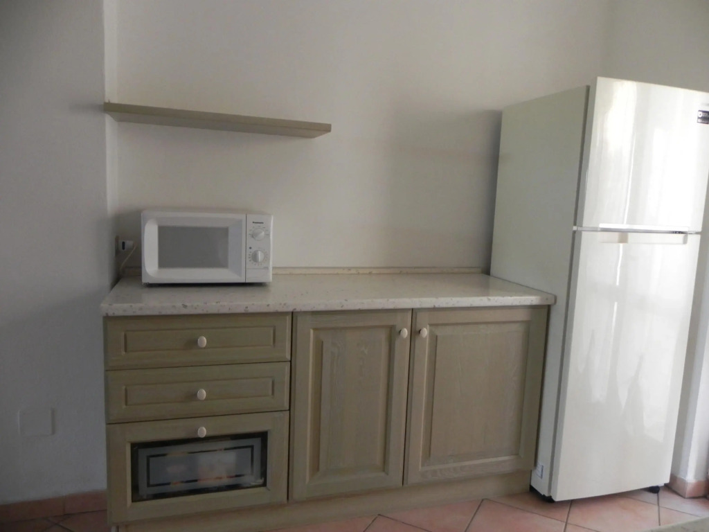 Villa 800 mt Spiaggia San Teodoro Amb01