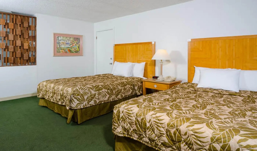 Hilo Bay Hotel